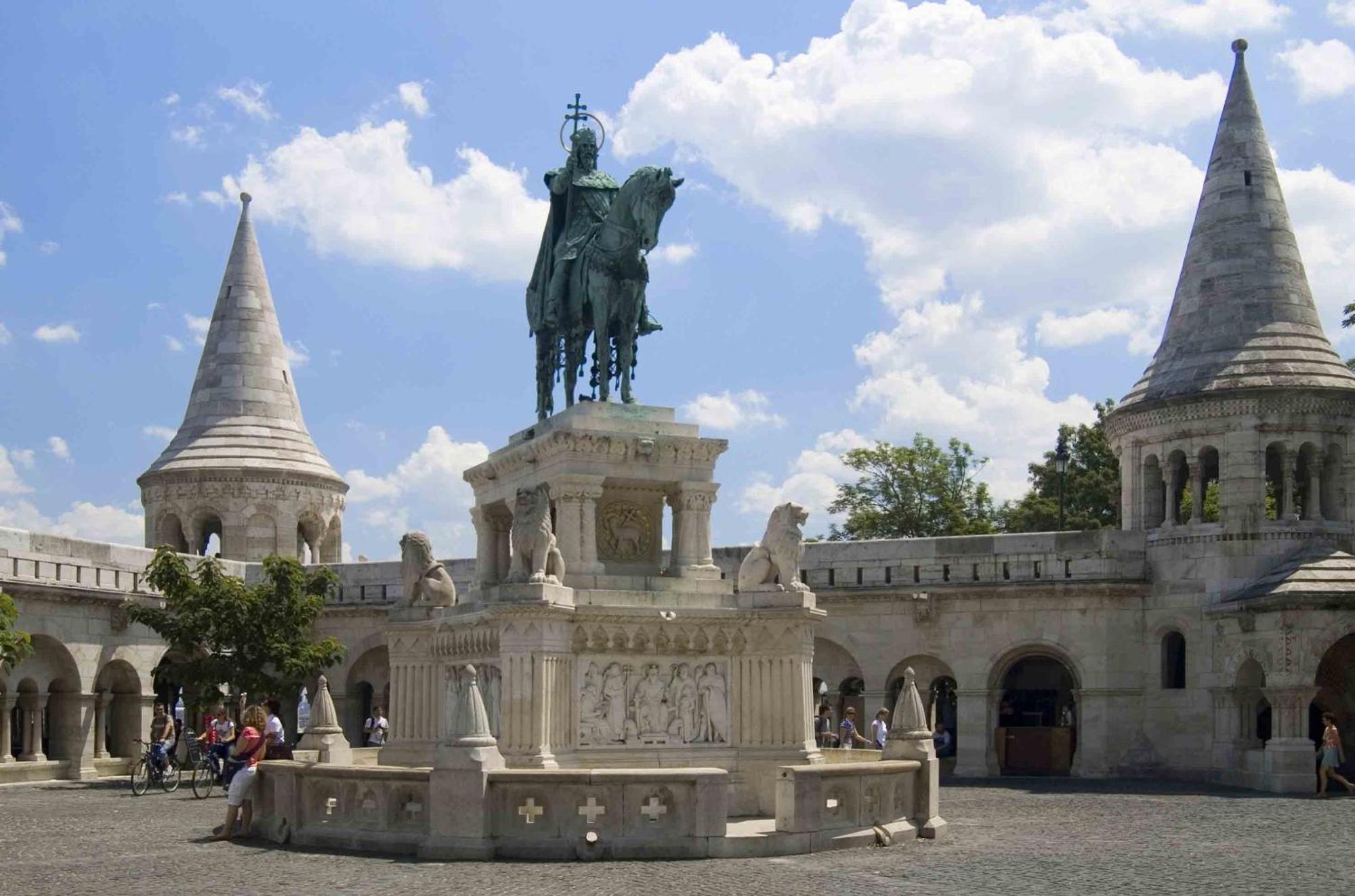 מלון Buda Castle 4*